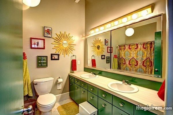 Kinh nghiệm trang trí phòng tắm đầy màu sắc cho trẻ trong năm mới