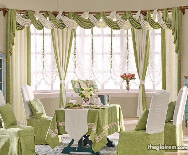 Phòng khách tuyệt đẹp với sắc màu rèm cửa