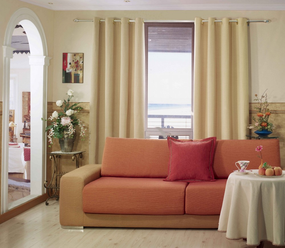 Cách chọn rèm vải phòng khách theo màu sơn hút khách