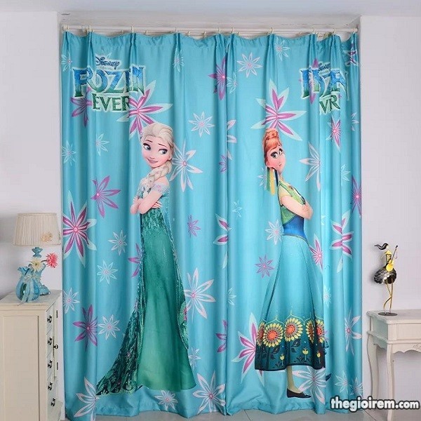Hướng dẫn chọn rèm vải chống nắng cho phòng bé gái