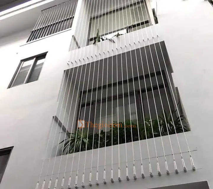 Lắp đặt lưới an toàn ban công