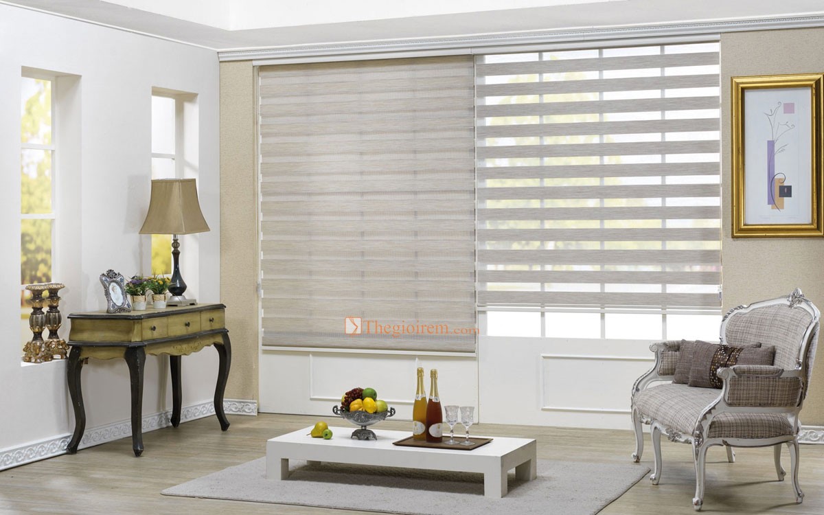 Rèm Cầu Vồng Làm Bằng Chất Liệu Gì