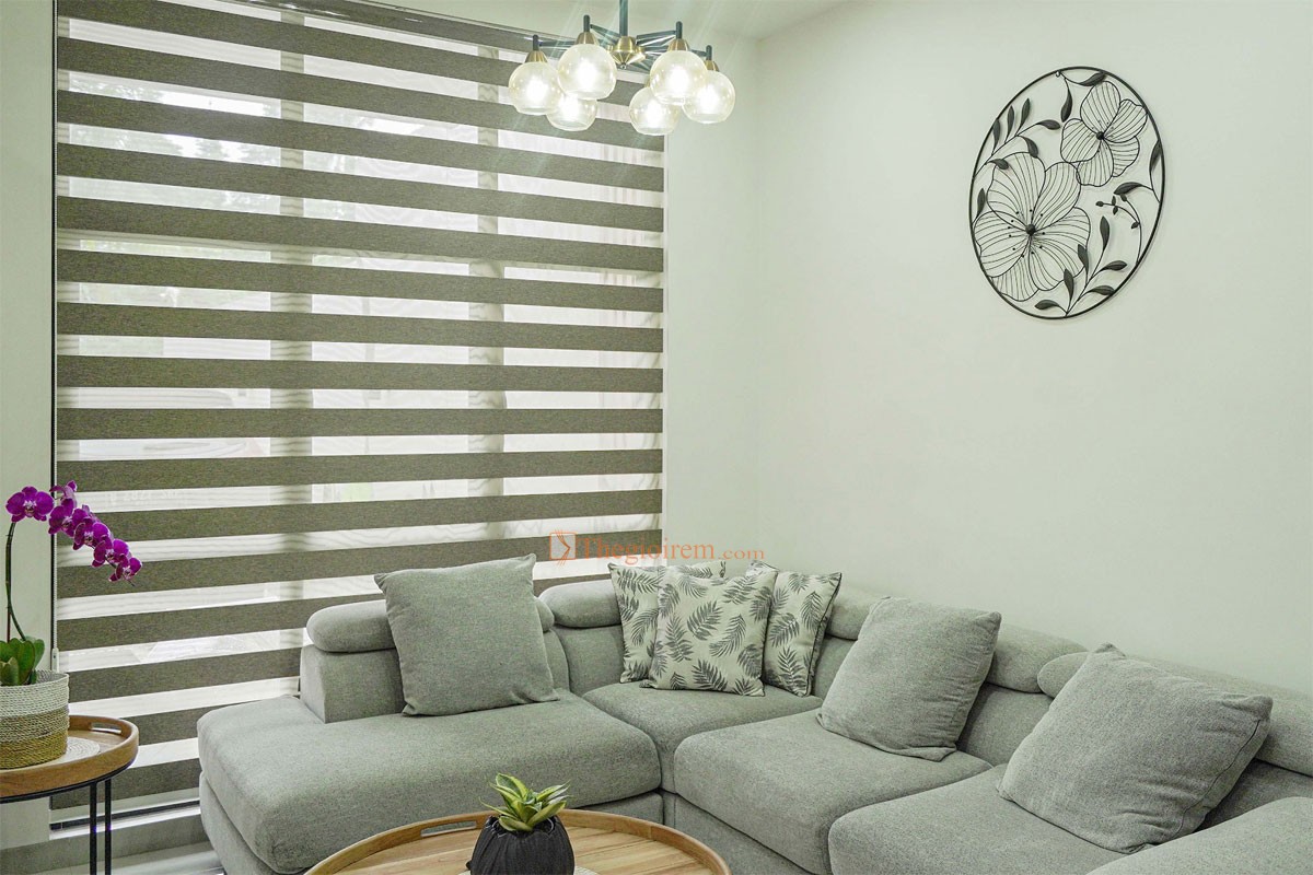 lắp đặt rèm cầu vồng