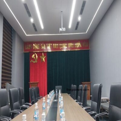 trang tri hoi truong phong hop